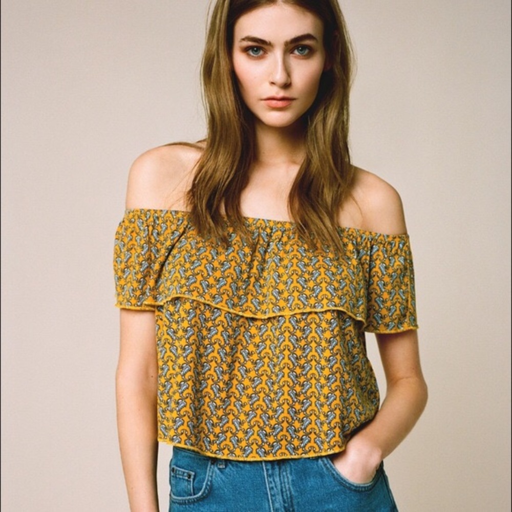 Croptop Off-the-sleeve Yellow Top